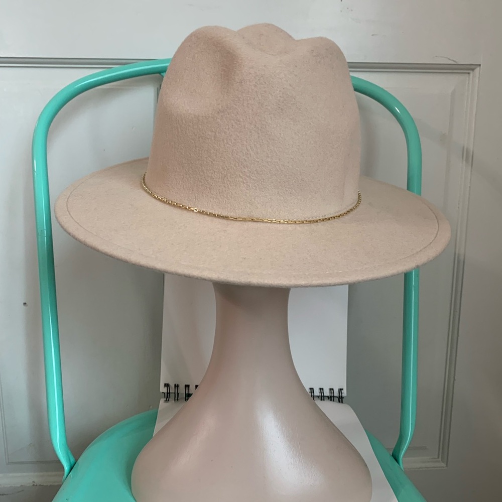 NWT J. Crew 100% Wool Cream Fedora Gold Chain M/L